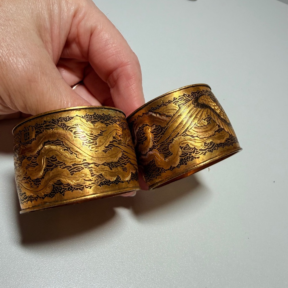 Vintage Gold Tone Etched Phoenix Dragon Napkin Rings Set of 2 Chinoiserie Decor - Picture 2 of 13